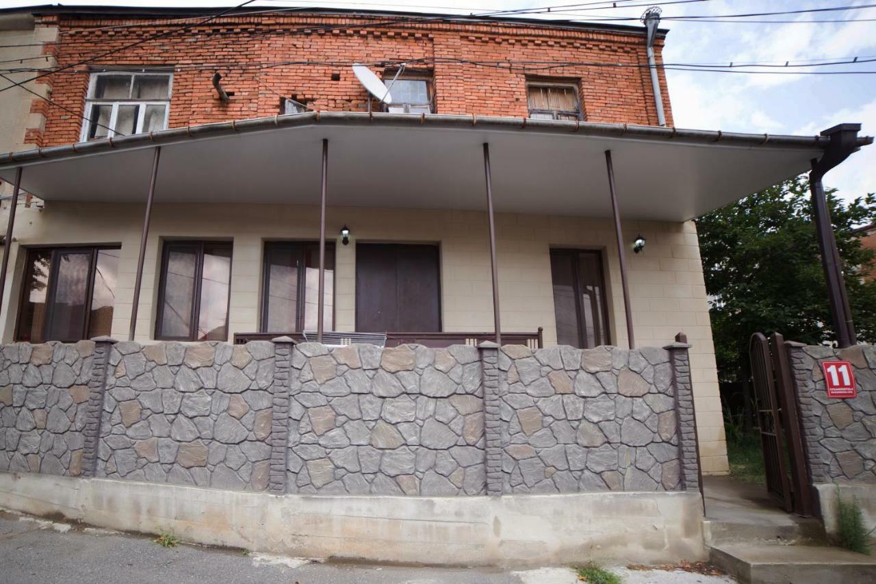 Guest House Theodora Kutaisi Luaran gambar